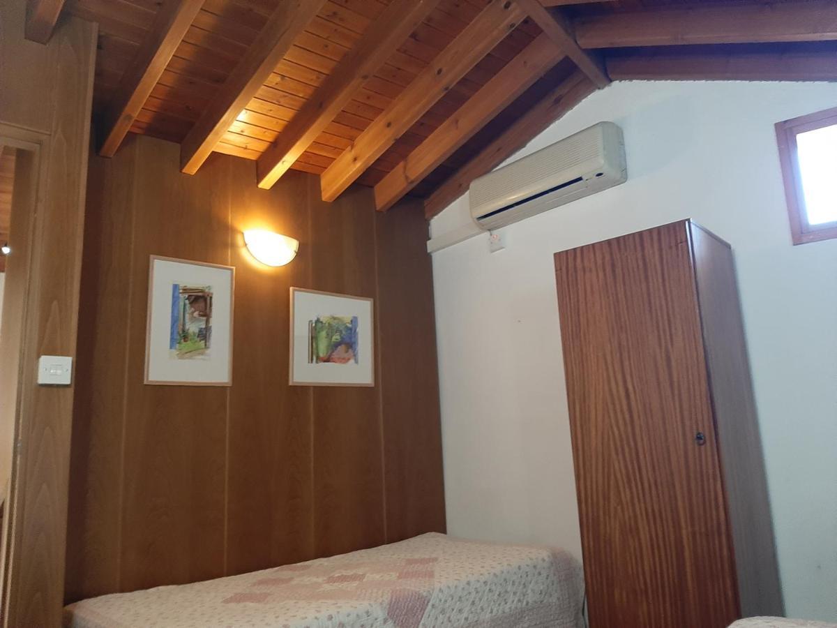Blue Cottage Апсиу Экстерьер фото